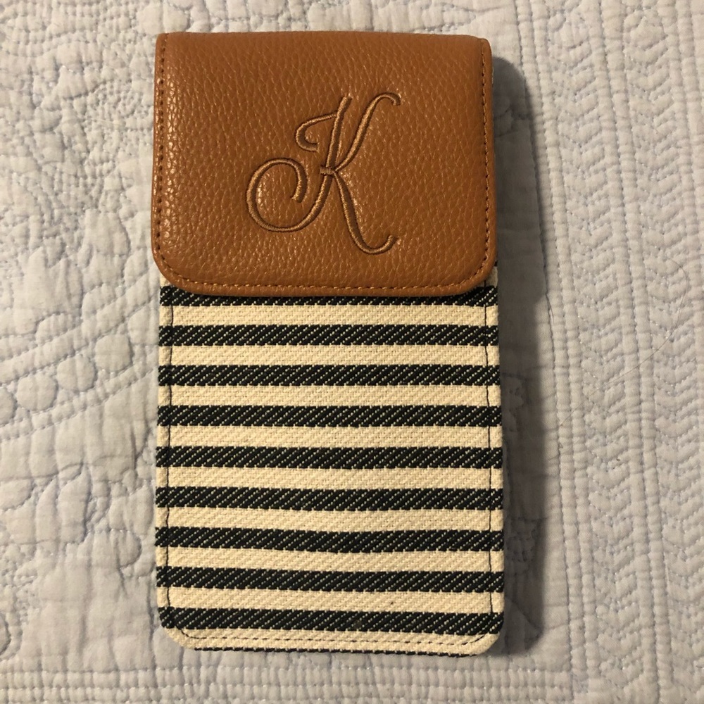 Thirty-One Call Me Crossbody